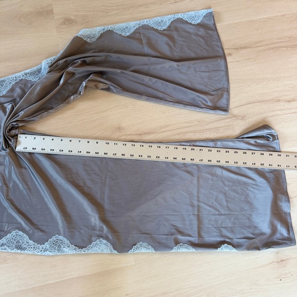 NWT! Savage X Fenty‎ Lounge Pants M Gray Lace Trim Wide Leg Elastic Waist Soft - Picture 10 of 14